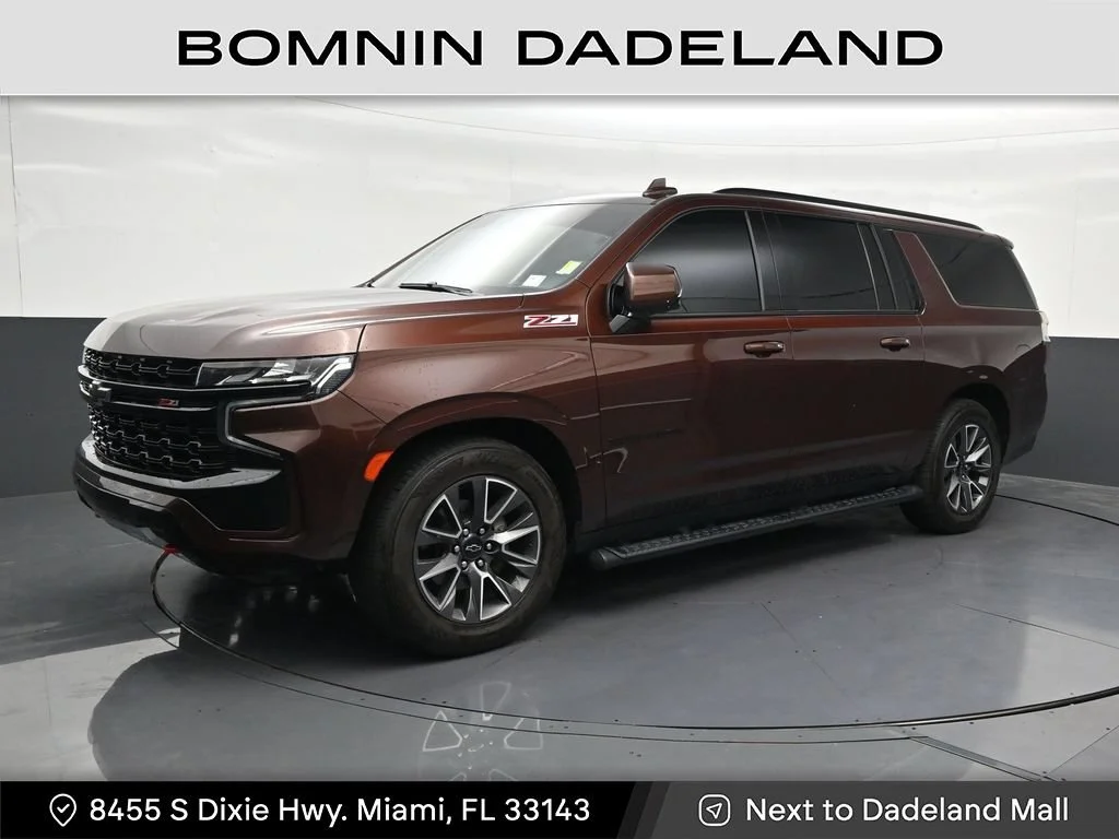 2023 Chevrolet Suburban Z71 4WD photo