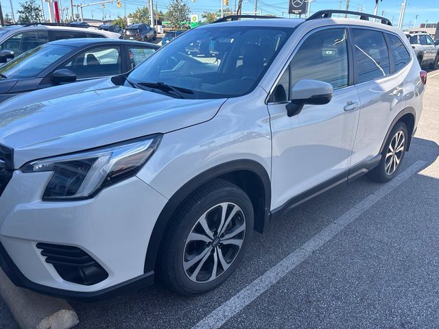 2023 Subaru Forester Limited AWD photo