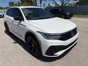 2023 Volkswagen Tiguan SE R-Line Black FWD photo