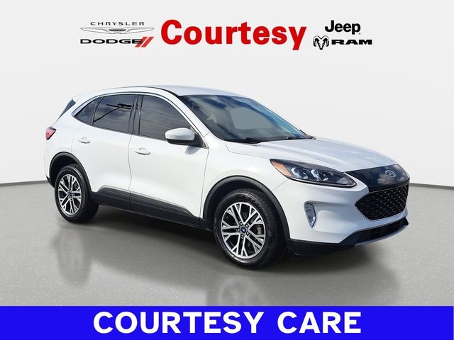 2022 Ford Escape SEL AWD photo