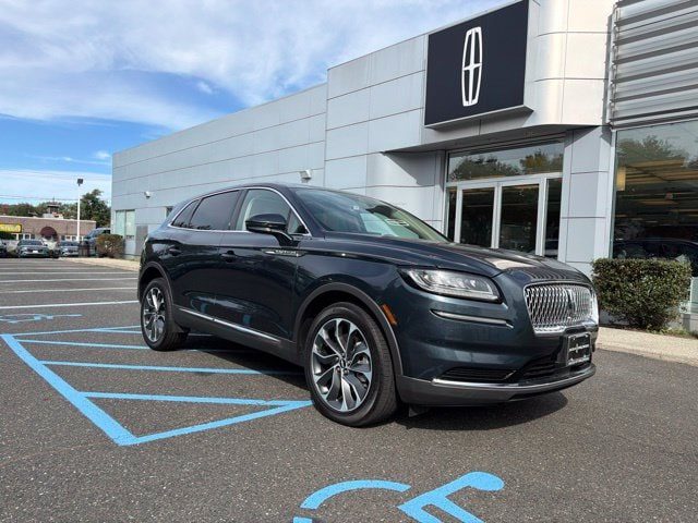 2023 Lincoln Nautilus Reserve AWD photo