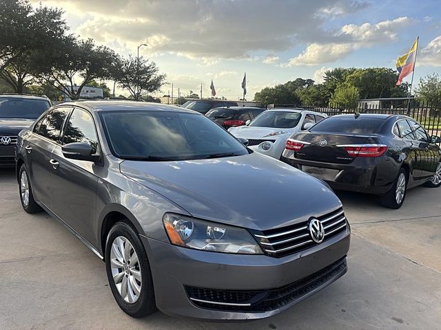 2015 Volkswagen Passat 1.8T Wolfsburg Ed FWD photo