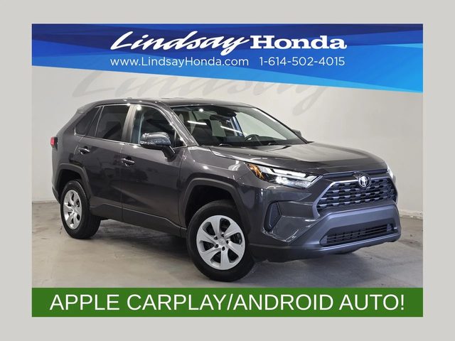 2023 Toyota RAV4 LE FWD photo