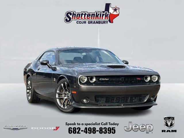 2023 Dodge Challenger R/T Scat Pack RWD photo
