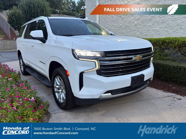 2022 Chevrolet Suburban LT 4WD photo