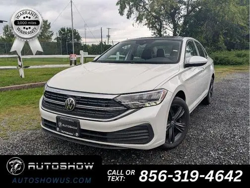 2023 Volkswagen Jetta SE FWD photo