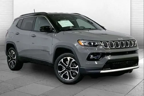 2023 Jeep Compass Limited 4WD photo