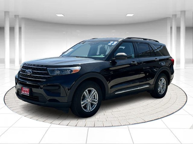 2023 Ford Explorer XLT RWD photo
