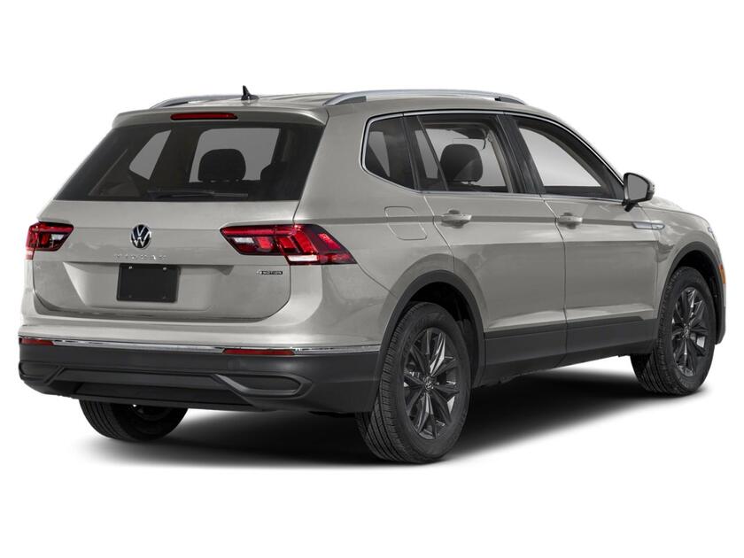 2023 Volkswagen Tiguan SE FWD photo