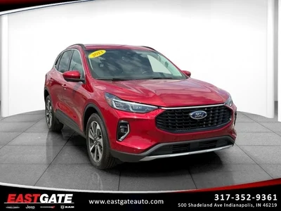 2023 Ford Escape Platinum AWD photo
