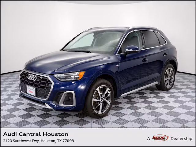 2023 Audi Q5 S line Premium AWD photo