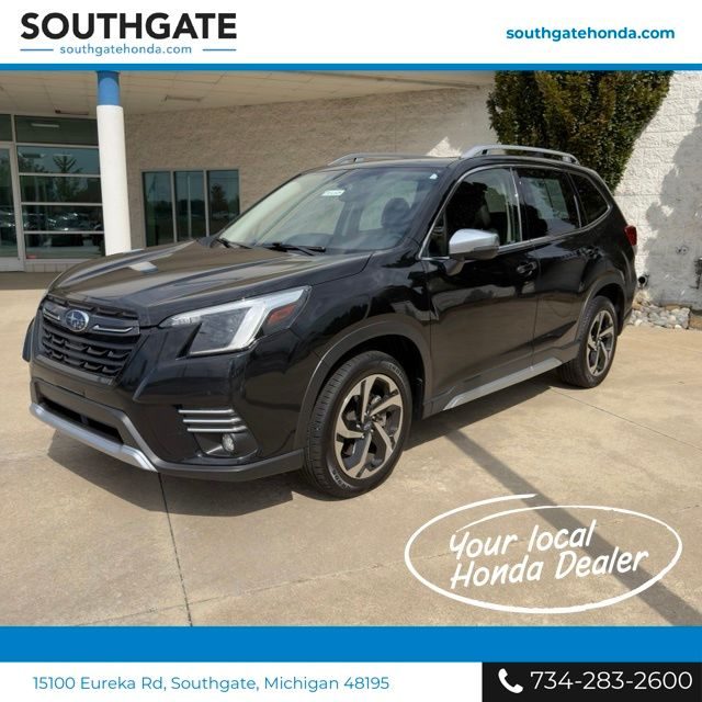2023 Subaru Forester Touring AWD photo