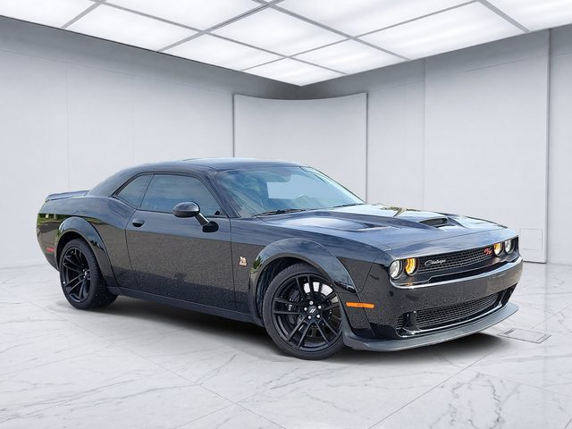 2023 Dodge Challenger R/T Scat Pack Widebody RWD photo