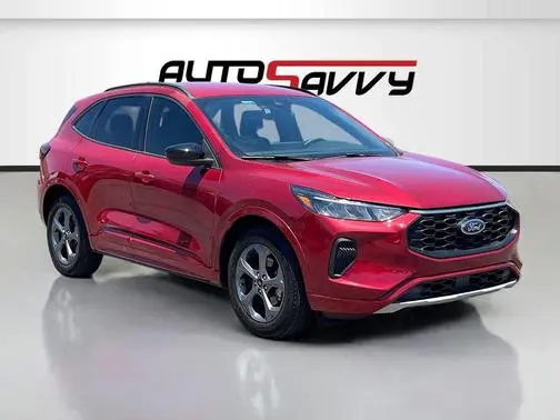 2023 Ford Escape ST-Line FWD photo