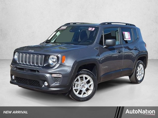 2023 Jeep Renegade Latitude 4WD photo