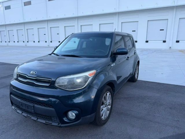 2018 Kia Soul + FWD photo
