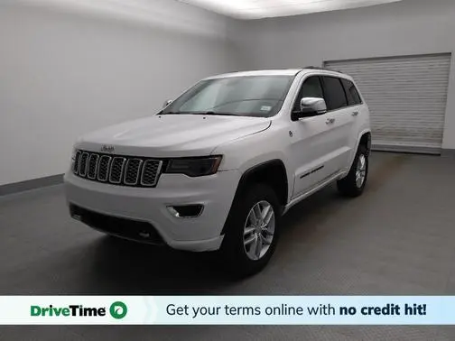 2018 Jeep Grand Cherokee Overland 4WD photo
