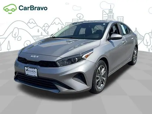 2023 Kia Forte LXS FWD photo