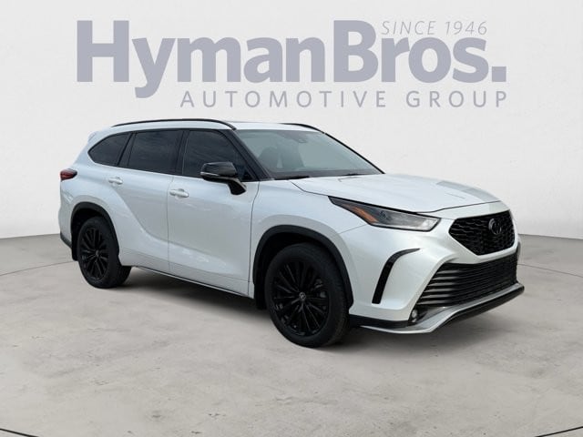 2023 Toyota Highlander Platinum FWD photo