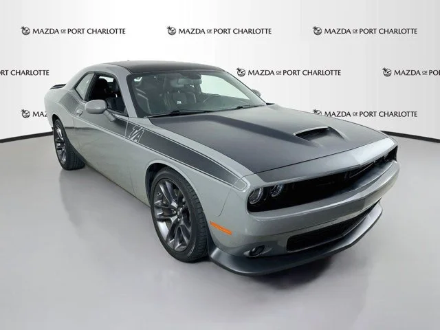 2023 Dodge Challenger R/T RWD photo