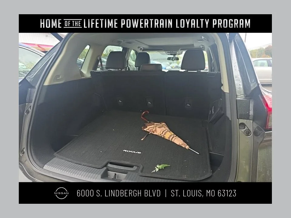 2023 Nissan Rogue SV AWD photo