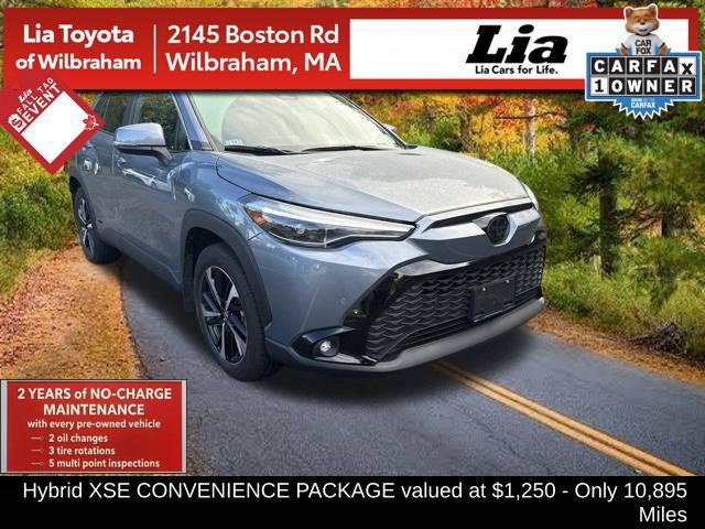 2023 Toyota Corolla Cross Hybrid XSE AWD photo