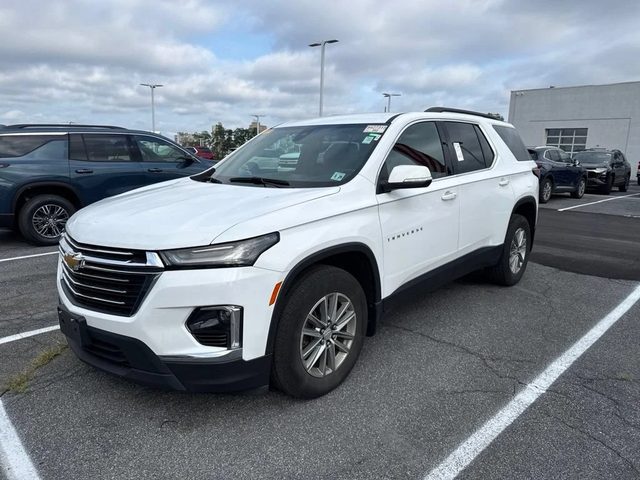 2023 Chevrolet Traverse LT Cloth AWD photo