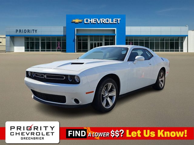 2021 Dodge Challenger SXT RWD photo