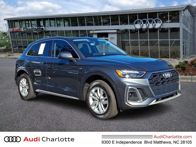2023 Audi Q5 S line Premium AWD photo