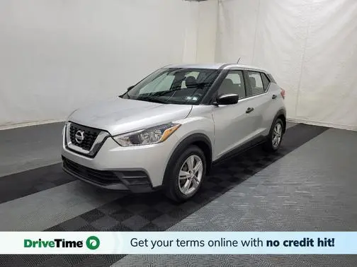 2020 Nissan Kicks S FWD photo