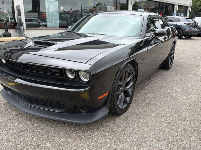 2023 Dodge Challenger R/T RWD photo