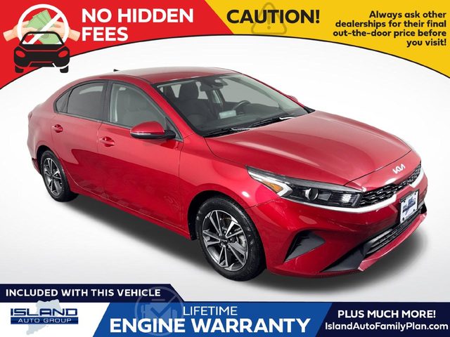 2023 Kia Forte LXS FWD photo