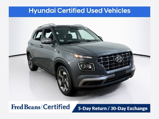 2023 Hyundai Venue SEL FWD photo