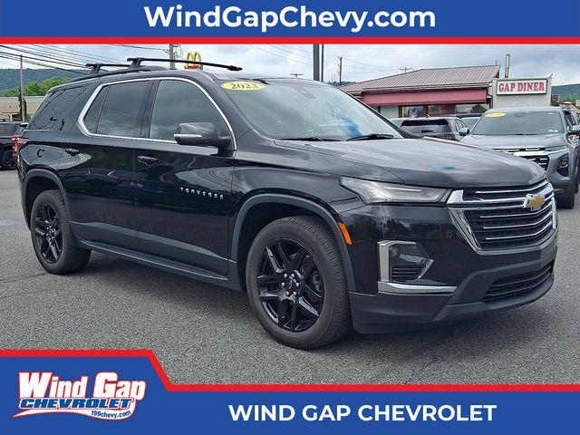 2023 Chevrolet Traverse LT Cloth AWD photo