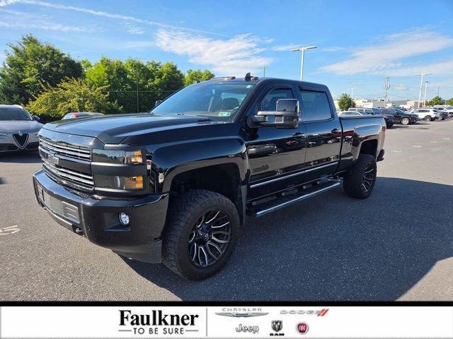 2015 Chevrolet Silverado 2500HD High Country 4WD photo