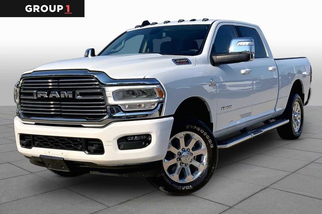 2023 Ram 3500 Laramie 4WD photo