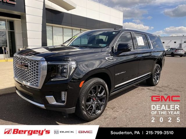 2023 GMC Yukon XL Denali 4WD photo