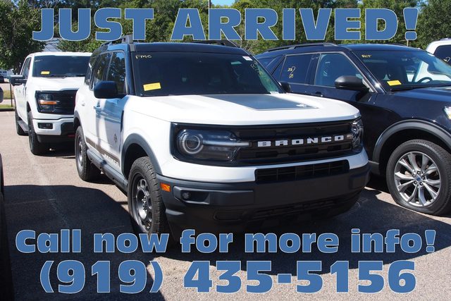 2023 Ford Bronco Sport Outer Banks 4WD photo