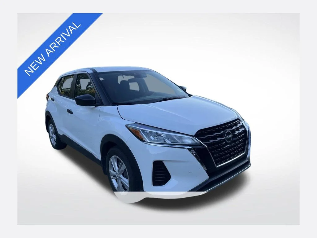 2023 Nissan Kicks S FWD photo