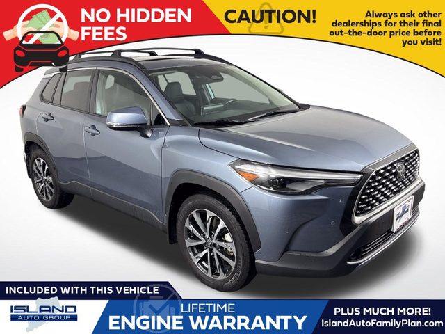 2023 Toyota Corolla Cross XLE AWD photo