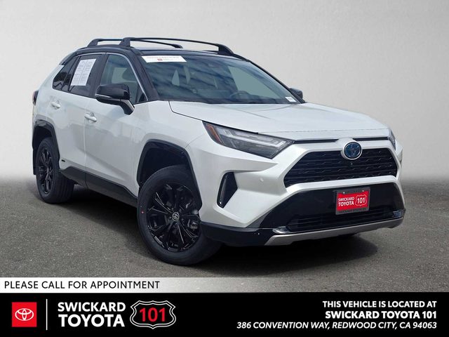 2023 Toyota RAV4 Hybrid XSE AWD photo