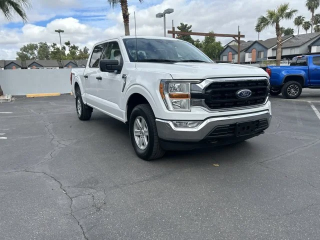 2021 Ford F-150 XLT 4WD photo