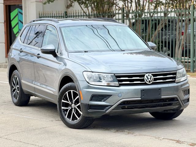 2021 Volkswagen Tiguan SE FWD photo