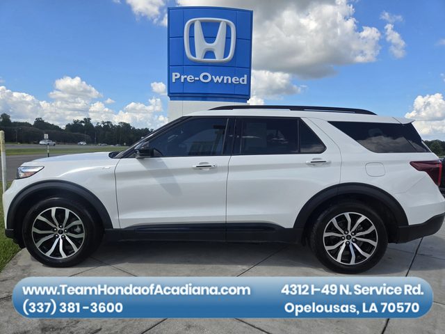 2023 Ford Explorer ST-Line RWD photo