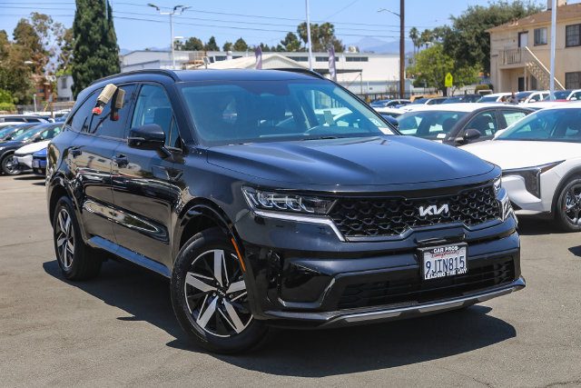2023 Kia Sorento S FWD photo