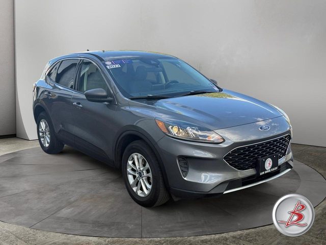 2022 Ford Escape SE AWD photo