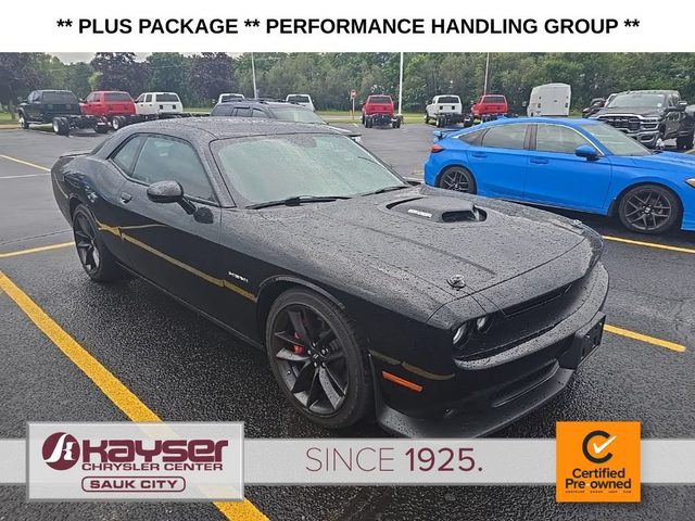 2022 Dodge Challenger R/T RWD photo