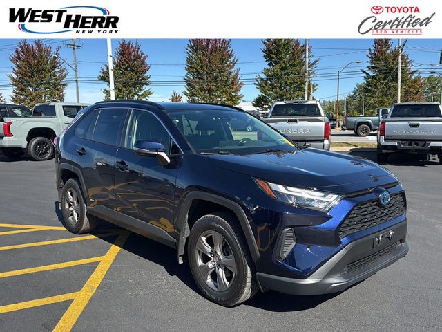 2023 Toyota RAV4 Hybrid XLE AWD photo
