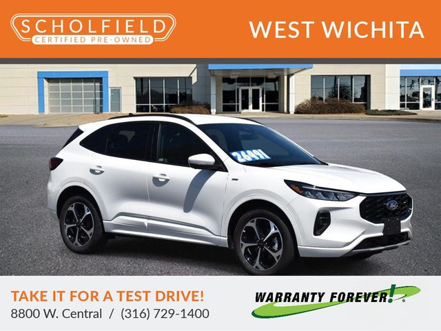2023 Ford Escape ST-Line Select AWD photo