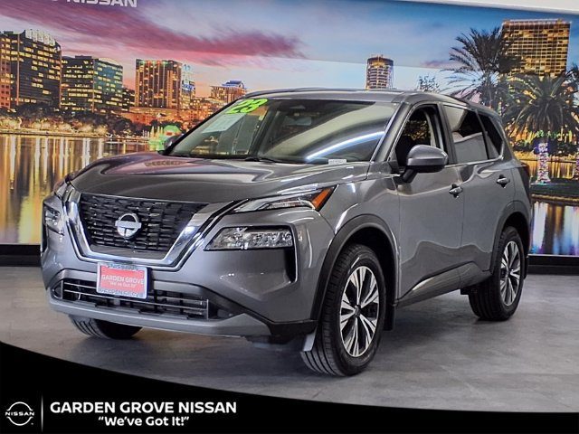2023 Nissan Rogue SV FWD photo